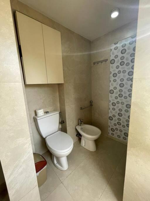 Chic City Retreat - Stylish Apartment In Bllok, Tirana Exteriör bild